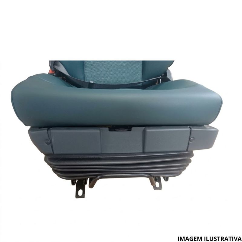 23907684-banco-do-motorista-para-caminhoes-volvo